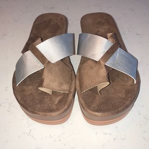 NEVER WORN Women’s Silver and Brown Suede Sandals